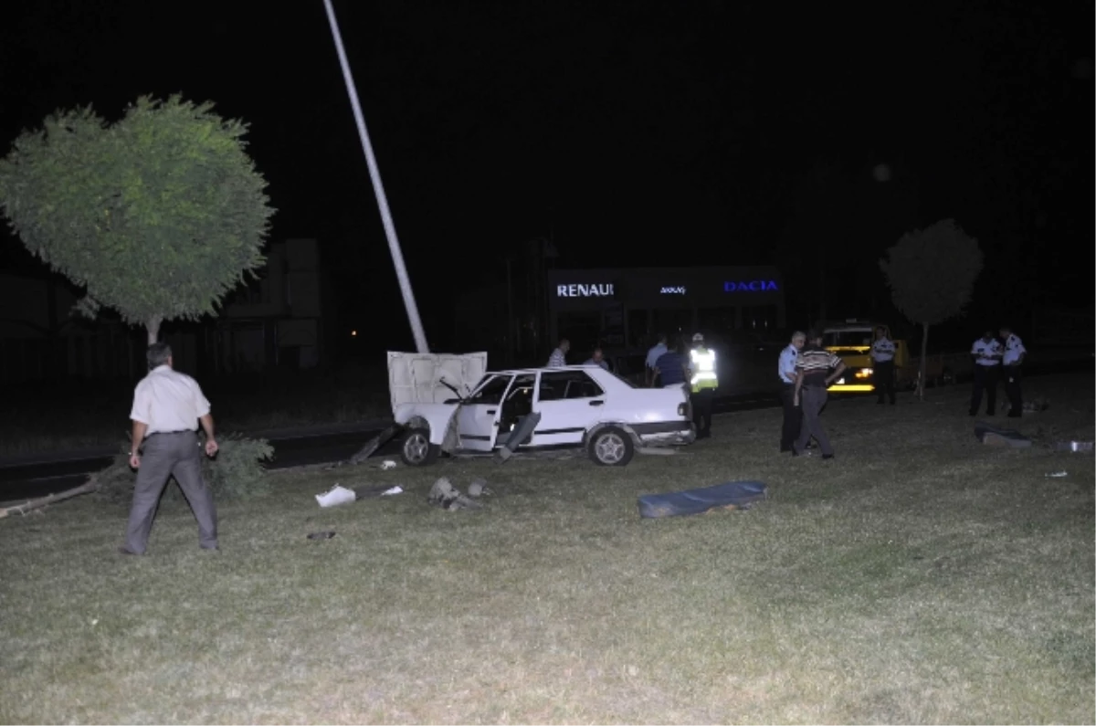 Balıkesir\'de Trafik Kazası: 6 Yaralı