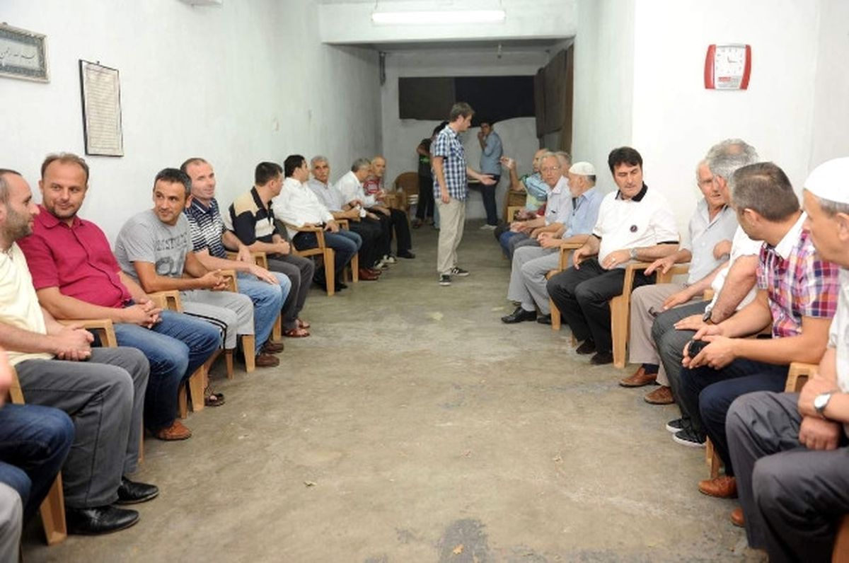 Başkan Dündar İftar Sonrası Halkı Dinliyor