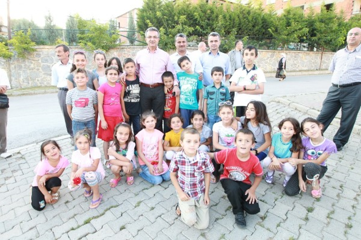 Başkan Köşker Cumhuriyet\'i Dinleri