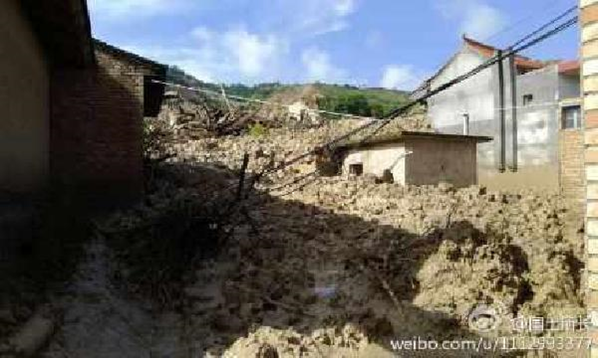 Çin\'de Deprem: En Az 47 Ölü