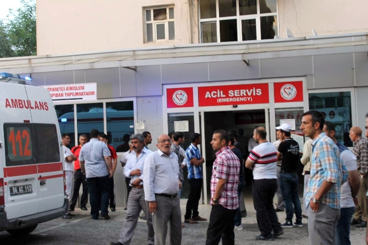 Göçük Altında Kalan İşçinin İmdadına Mehmetçik Yetişti