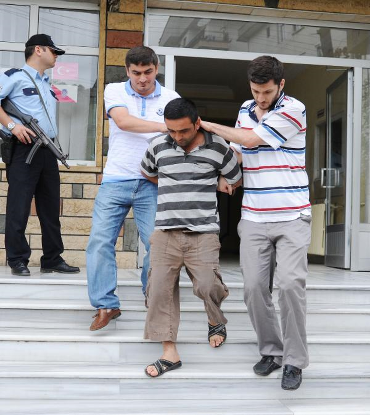 Gürcü Kadının Cinayet Şüphelisi, Yakalandı