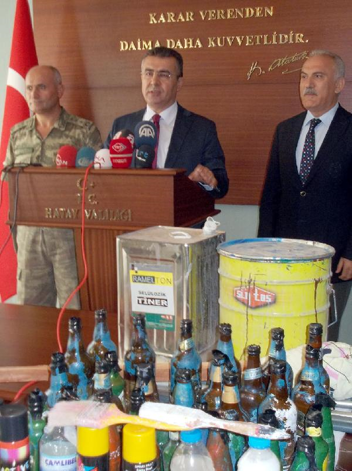 Hatay\'da Gezi Parkı Protestocularının Çadırları Kaldırıldı (4)
