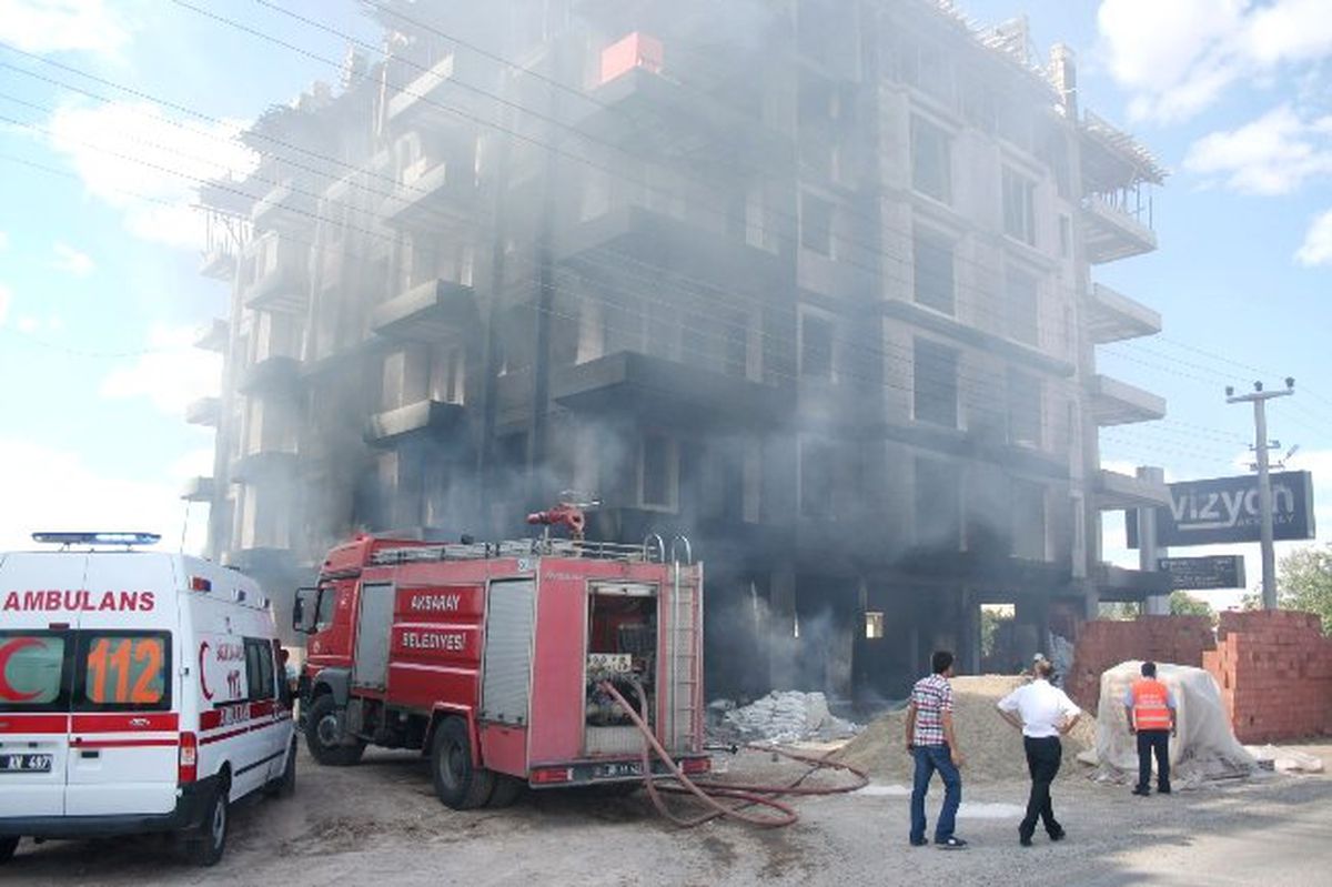 İnşaatta Çıkan Yangında Can Pazarı