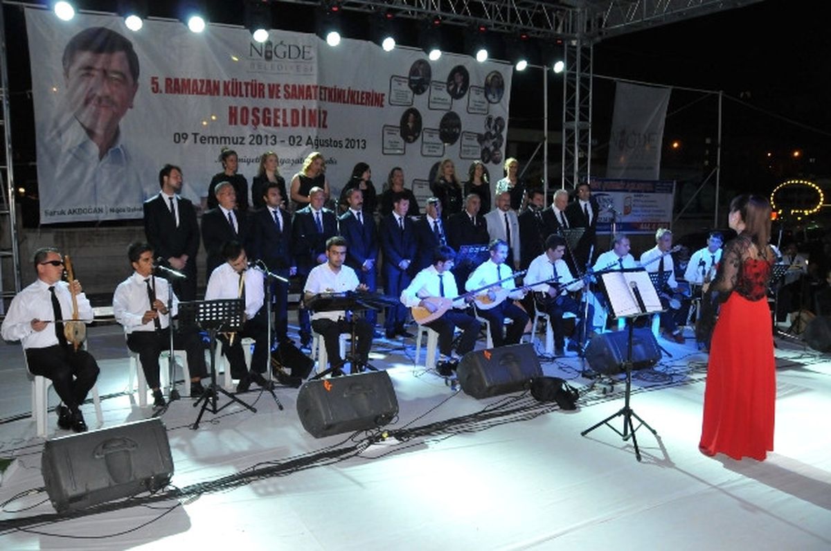Mahalli Sanatçılardan Muhteşem Konser