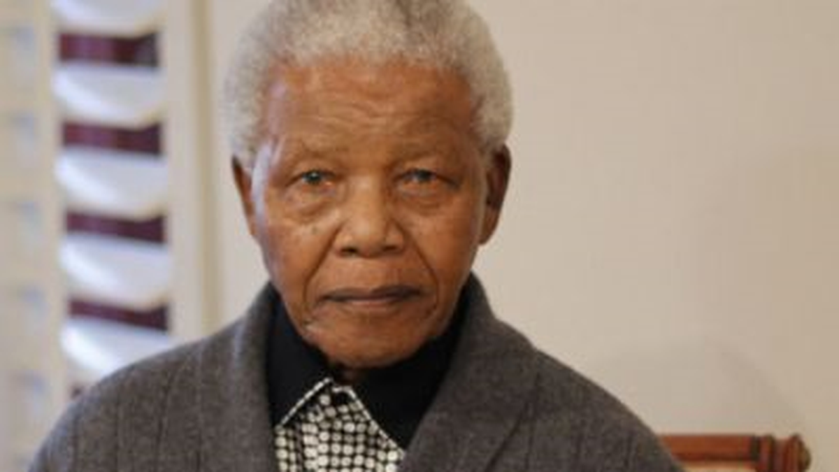 Mandela\'nın Durumu Kritik Ancak Sürekli İyileşme Mevcut