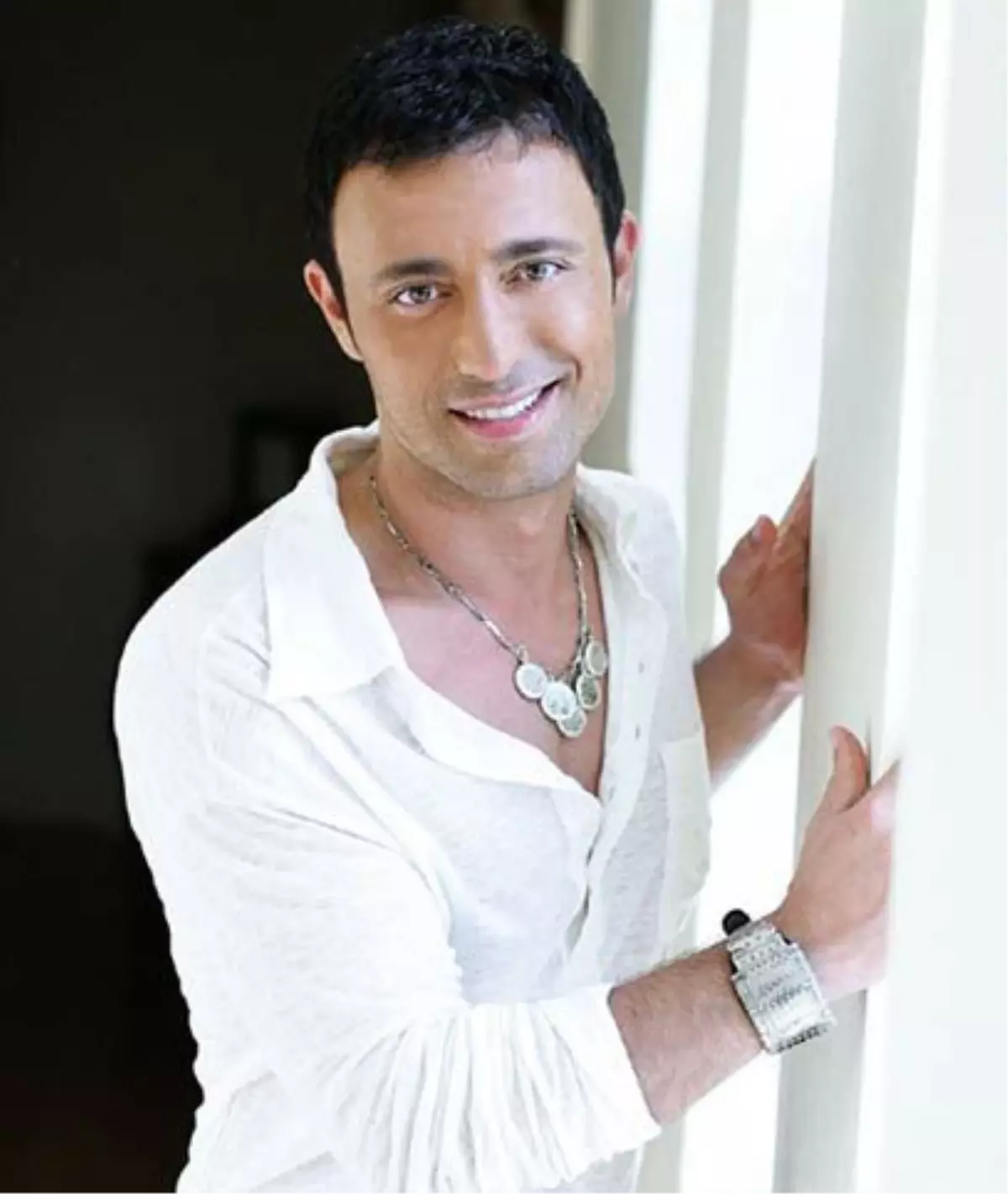 Mustafa Sandal\'ın Gölgede Aynı Albümü