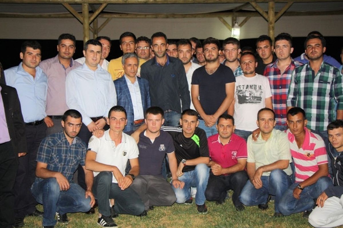Muzaffer Yurttaş, Partililerle Sahur Yemeğinde Buluştu.