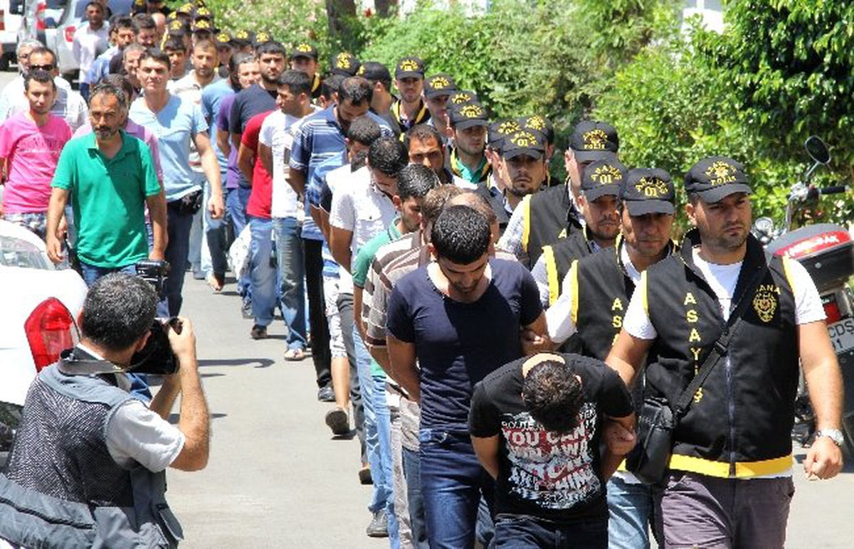 PKK Tehdidi ile Kontör Dolandırıcılığı Yapan 33 Kişi Yakalandı