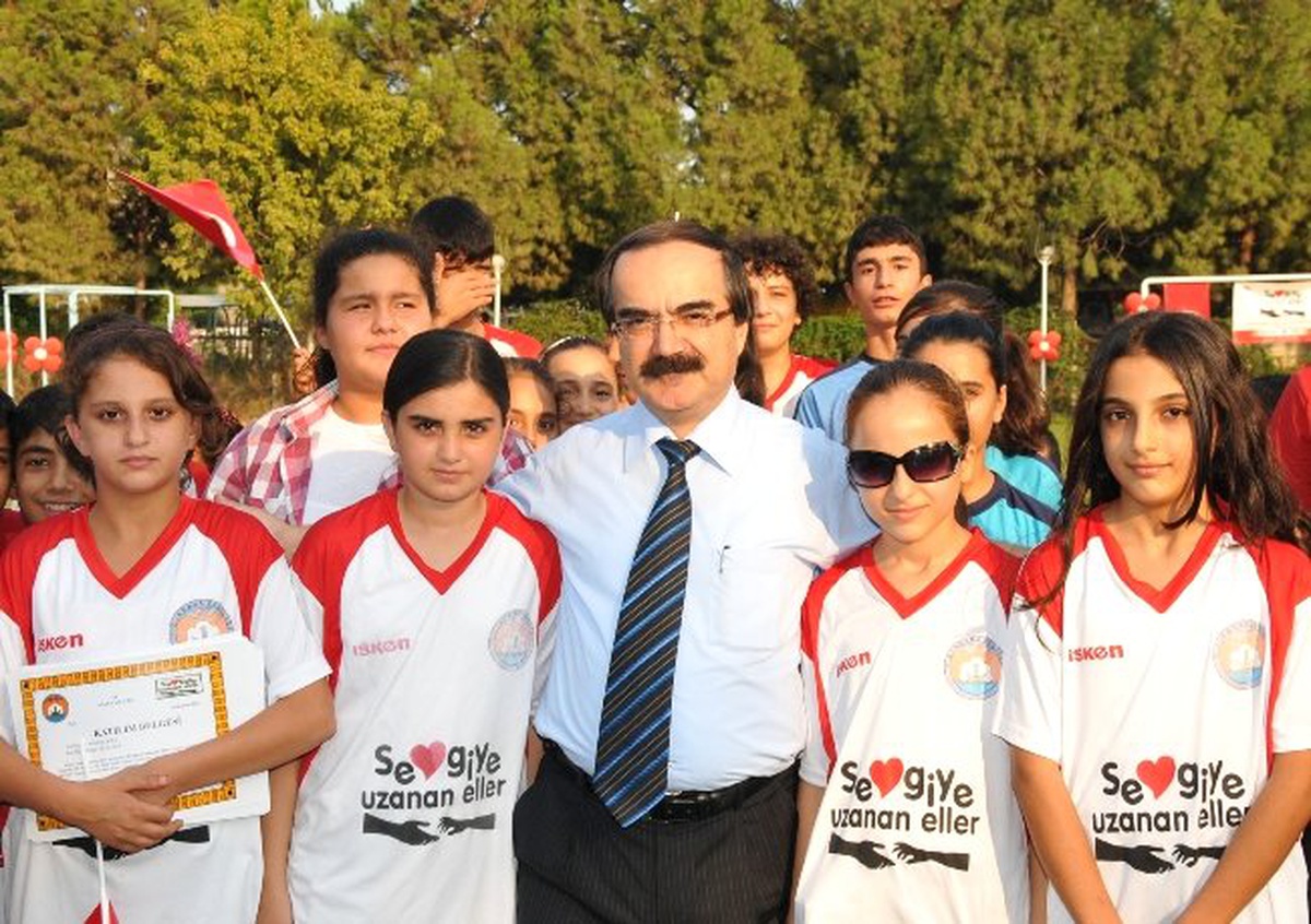 "Sevgiye Uzanan Eller Projesi" Yaz Etkinlikleri
