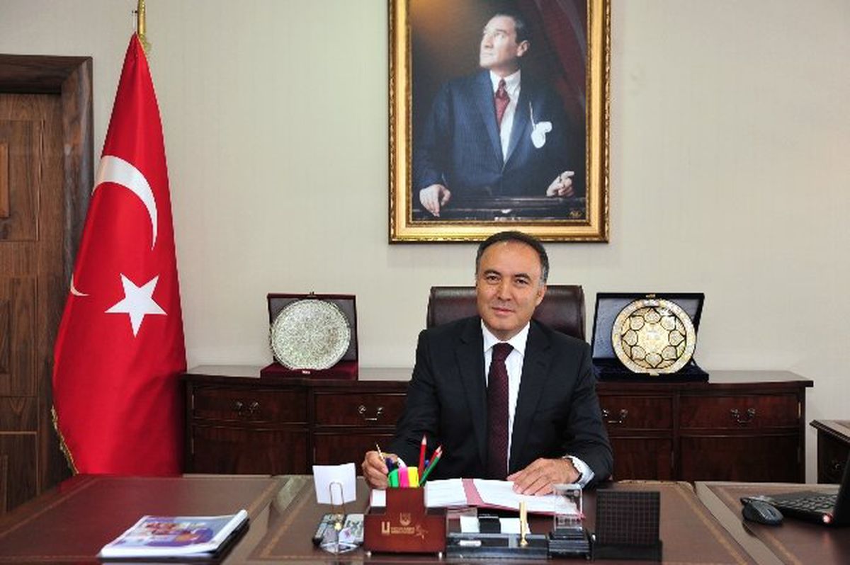 Vali Altıparmak Açıklaması