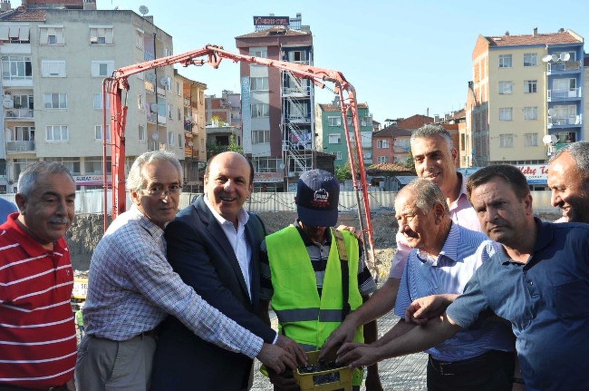 Zağnos Paşa Meydanı\'nın Temeli Atıldı