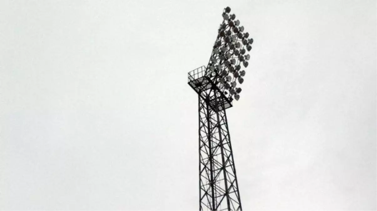 Balıkesir Atatürk Stadının Işıklandırma İhalesi Sonuçlandı