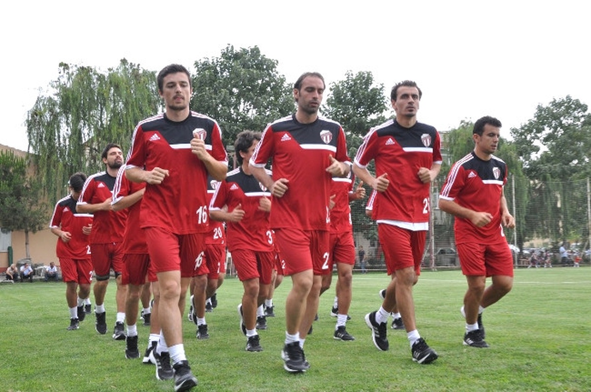 İnegölspor Yeni Sezon Hazırlıklarına Başladı