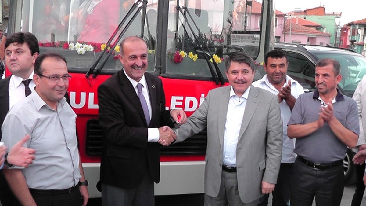 İstanbul Büyükşehir\'den Kula Belediyesi\'ne Araç Takviyesi