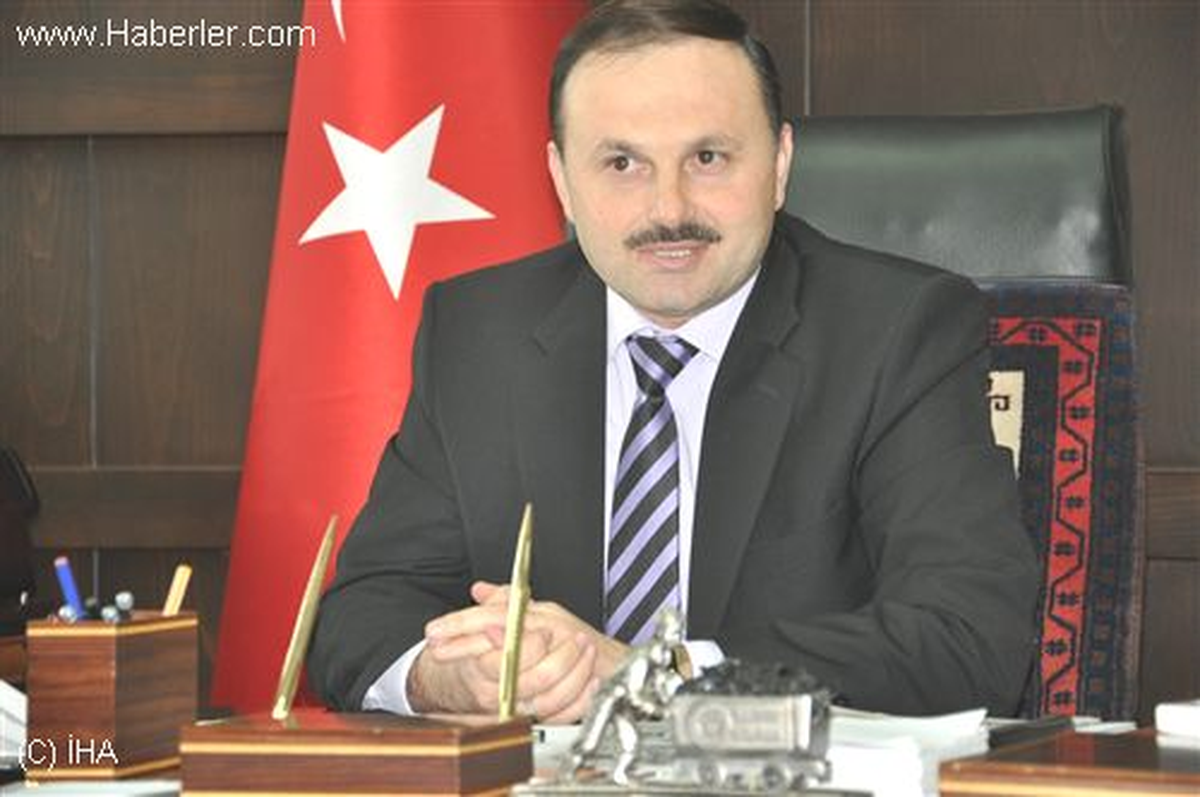Manisa\'da Üst Geçit Çalışması