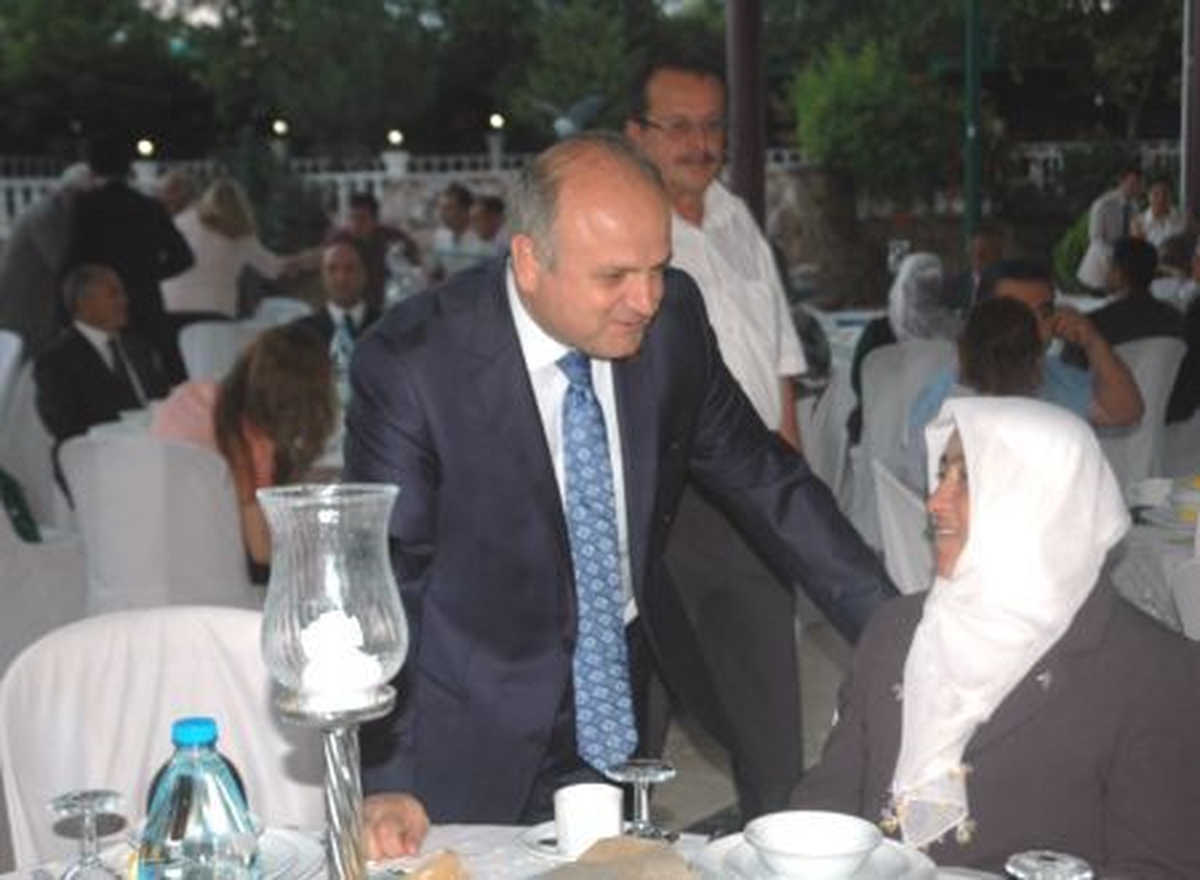 Şehit Aileleri ve Gaziler İftarda Buluştu