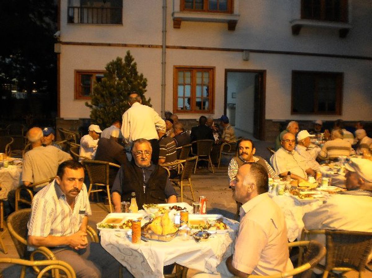 Sincan Belediyesi, Güngörmüşler Konağında İftar Verecek