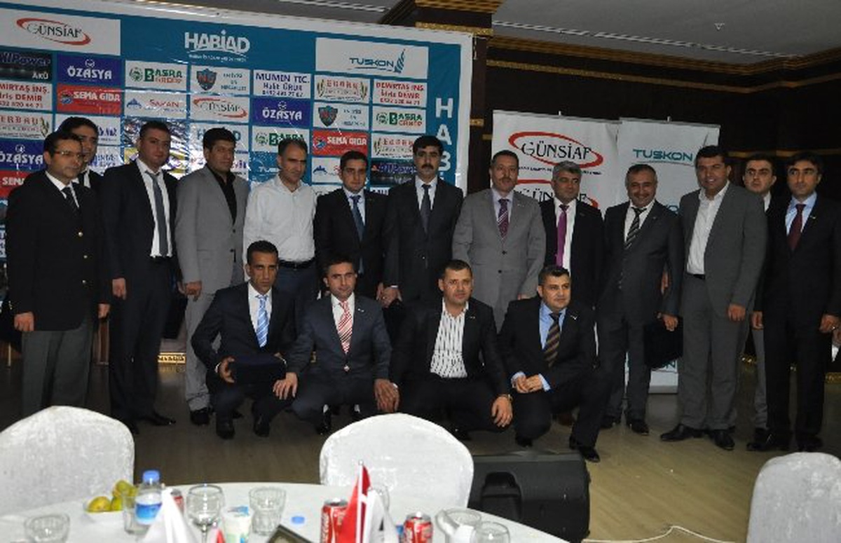 Şırnak\'ta Habiad\'ın Kardeşlik Yemeği Yoğun İlgi Gördü
