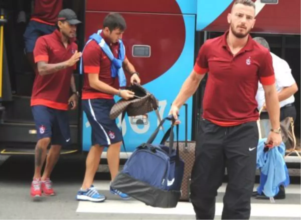 Trabzonspor İrlanda\'ya Geldi