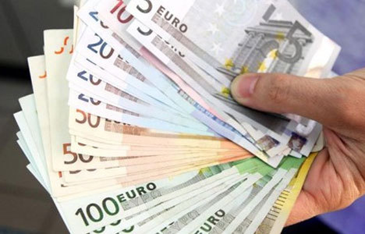 Üzerinden 1,5 Milyon Avro Çıkan Emekli Öğretmene Rekor Para Cezası