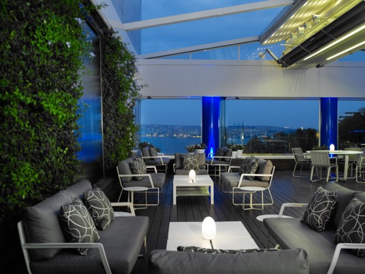 Yazın Keyfini Bleu Lounge & Grill\'de Çıkarın!