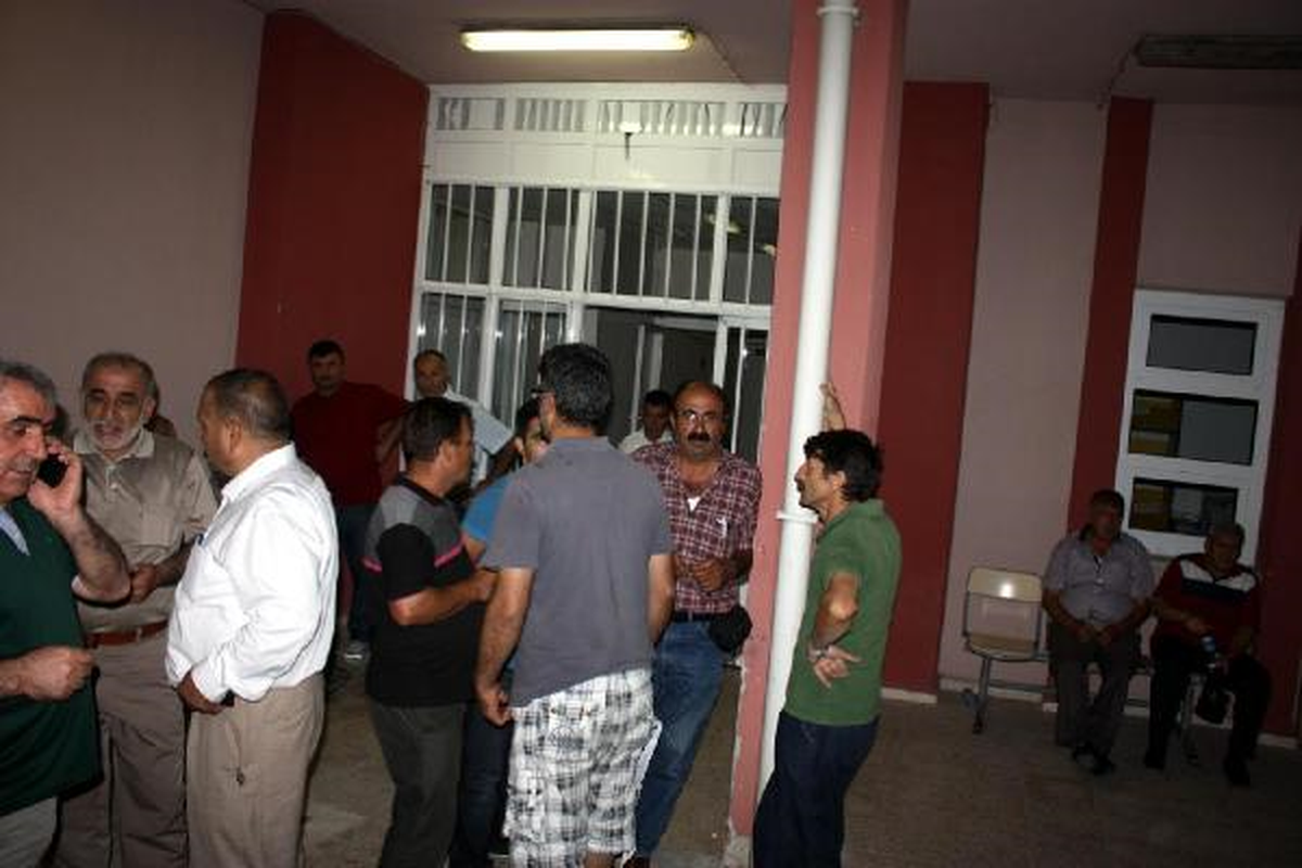 Yüksek Gerilim Hattı Direğinden Düşen İşçi Öldü