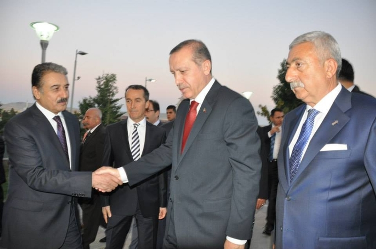 Başbakan Erdoğan\'a Ahilik Desteği