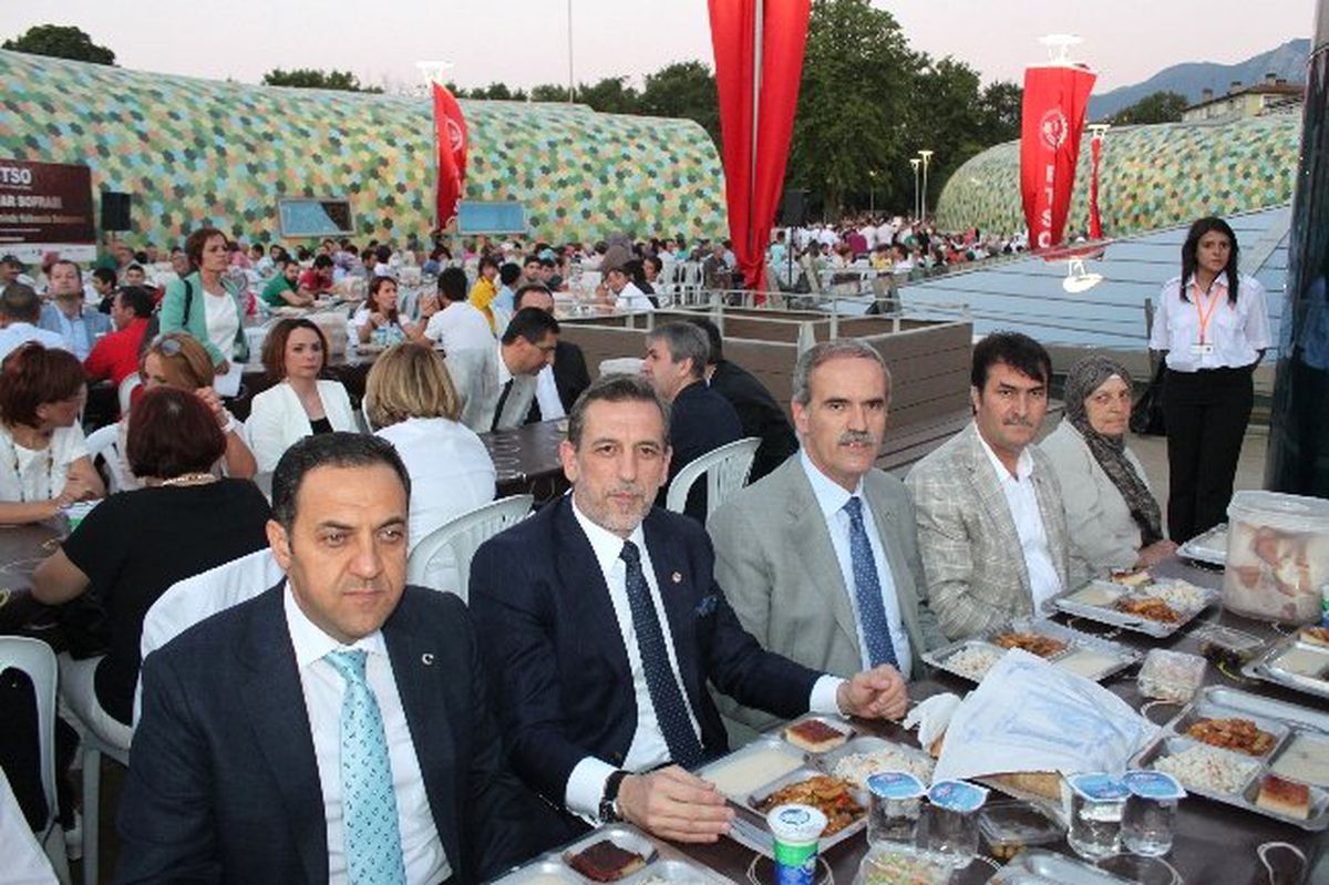 Btso Üyeleri Vatandaşlar ile İftar Sofrasında Buluştu