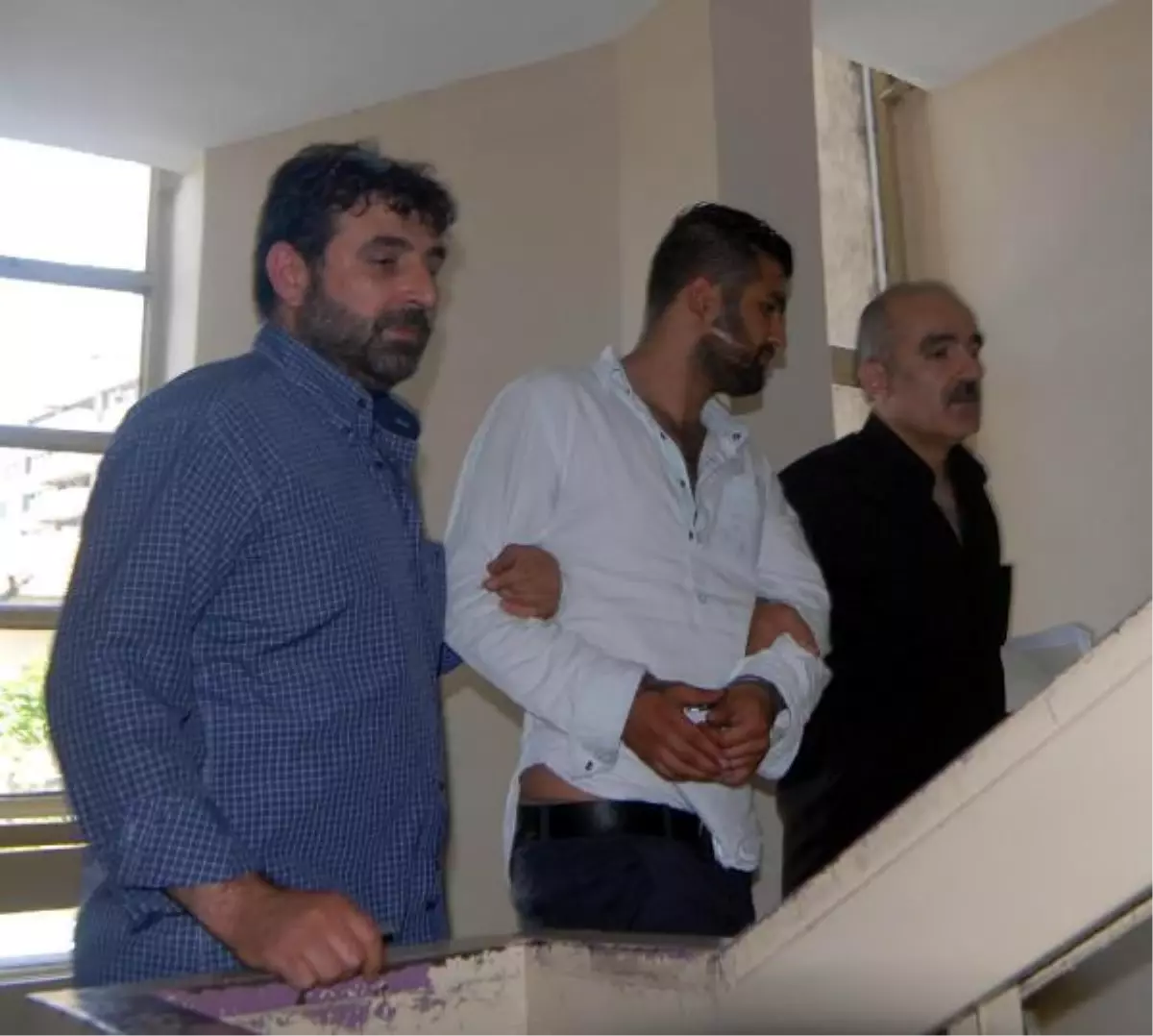 Yoldan Geçerken Karıştığı Kavgadan Dolayı Yakalandı