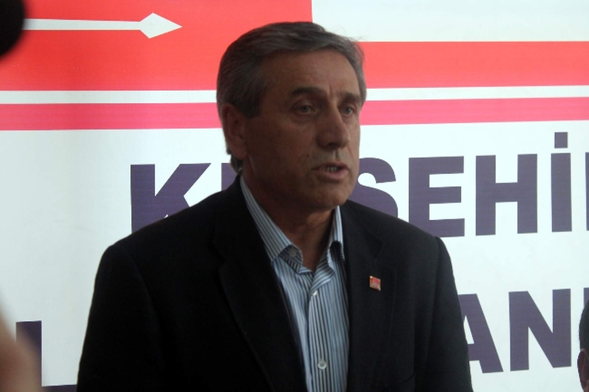 Chp,\'de Yıldırım Kaya Aday Adaylığını Açıkladı