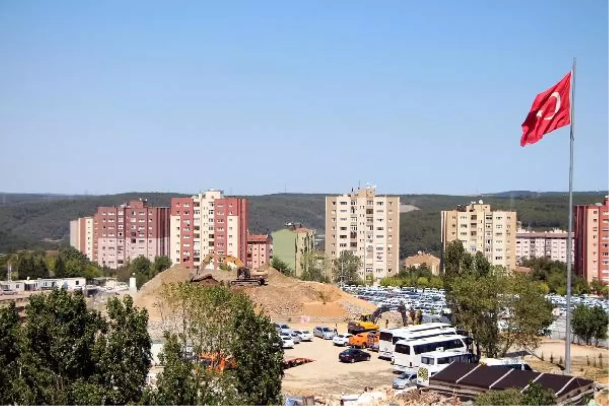 Kaçak Hafriyat Döküm Alanında 'Tehlikeli Atık' Aranıyor