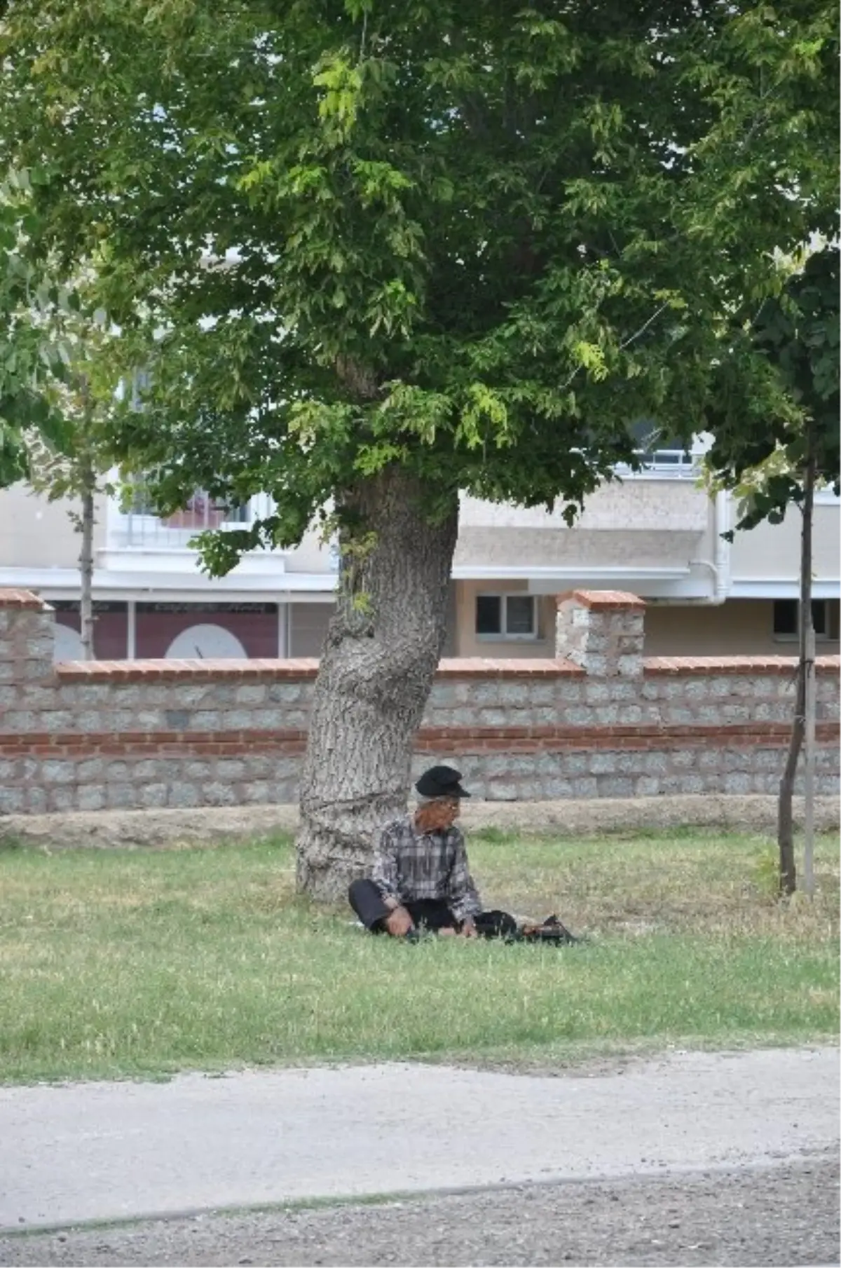 Kırklareli\'de Sıcak Hava Bunaltıyor