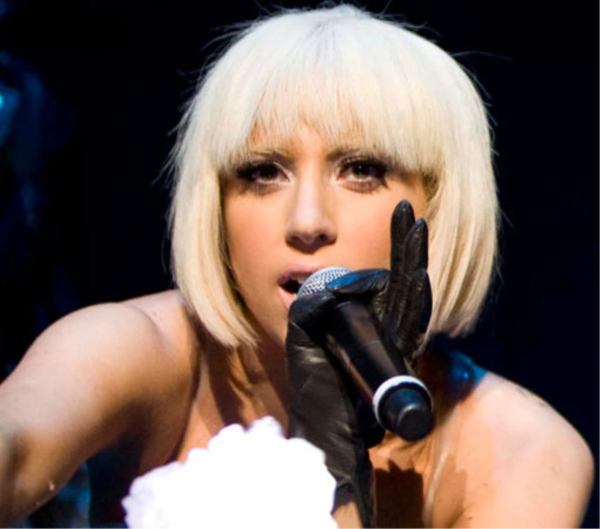 Lady Gaga, Forbes\'ın 30 Yaş Altı Zengin Ünlüler Listesinde Zirvede