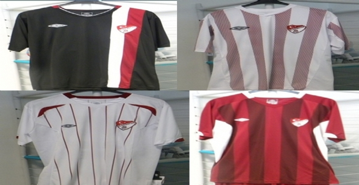 SB Elazığspor\'un Yeni Sezon Formaları Belirlendi