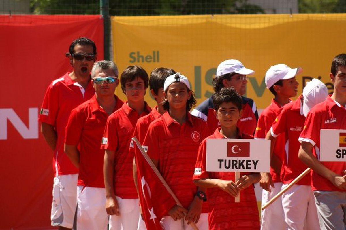 12 Yaş Avrupa Tenis Şampiyonası Başladı