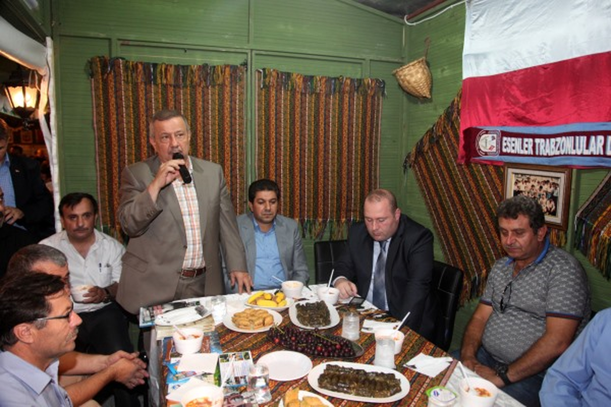 Anadolu Sokağı\'nda Trabzon Lezzeti