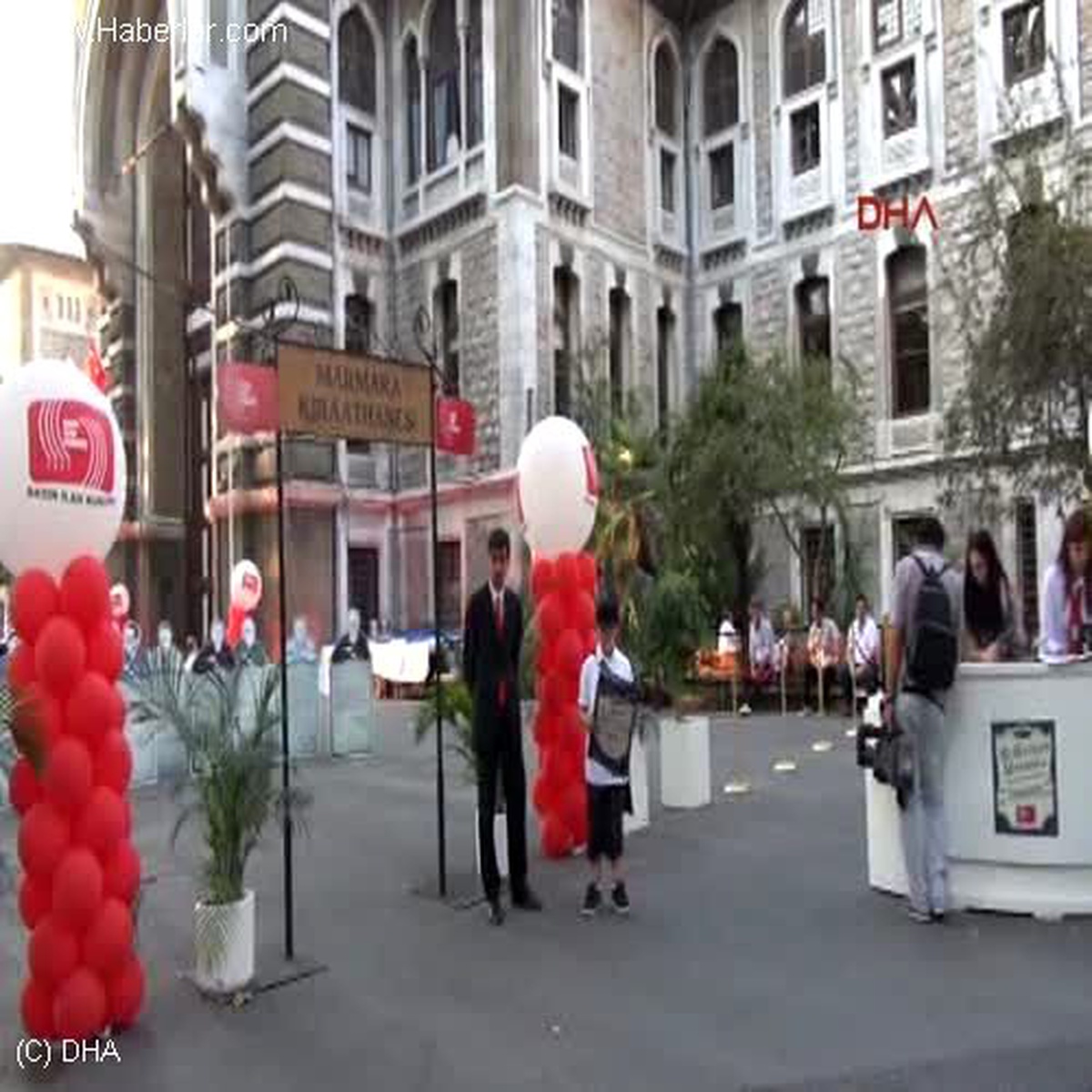 *basın Bayramı Kutlaması Bu Yıl İstanbul Erkek Lisesi Bahçesinde Gerçekleştirdi.