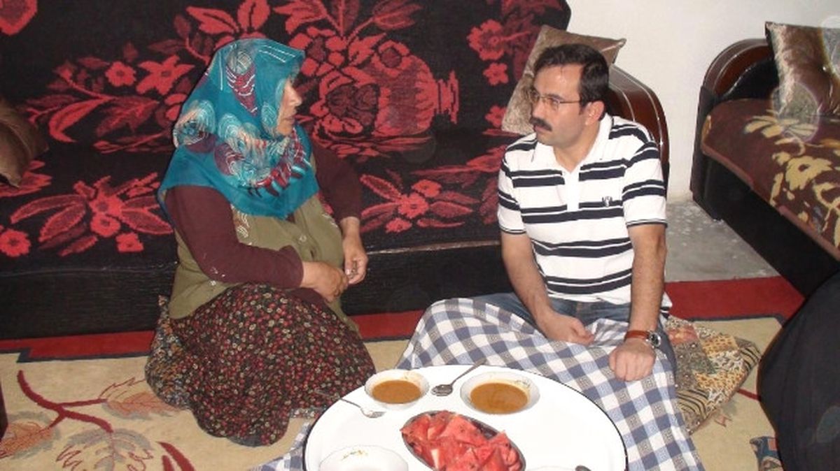 Başkan Uzunkaya Vatandaşla İftar Açtı