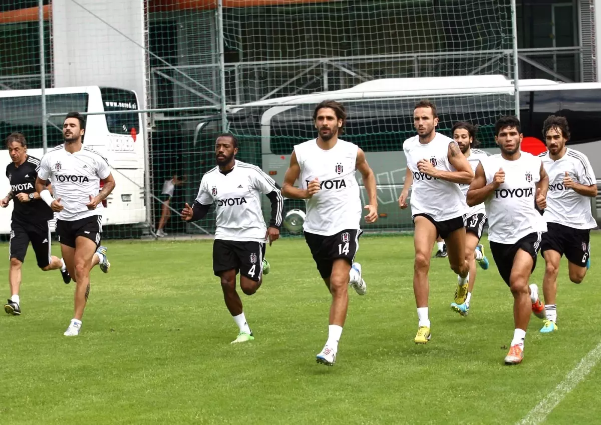 Beşiktaş Antrenmanında Transfer Zirvesi