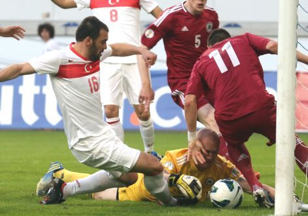Beşiktaş\'ın Son Transferi Serdar Kurtuluş, Kampta