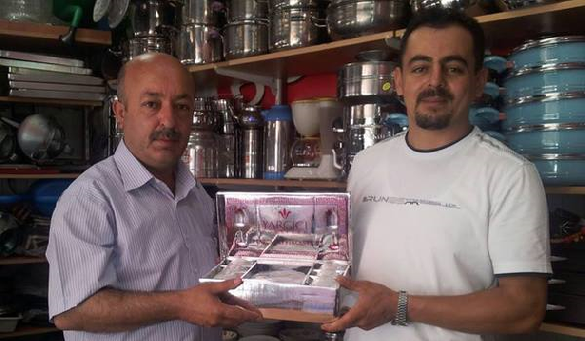 Çaycumalı Esnaftan Gazetecilere Anlamlı Jest