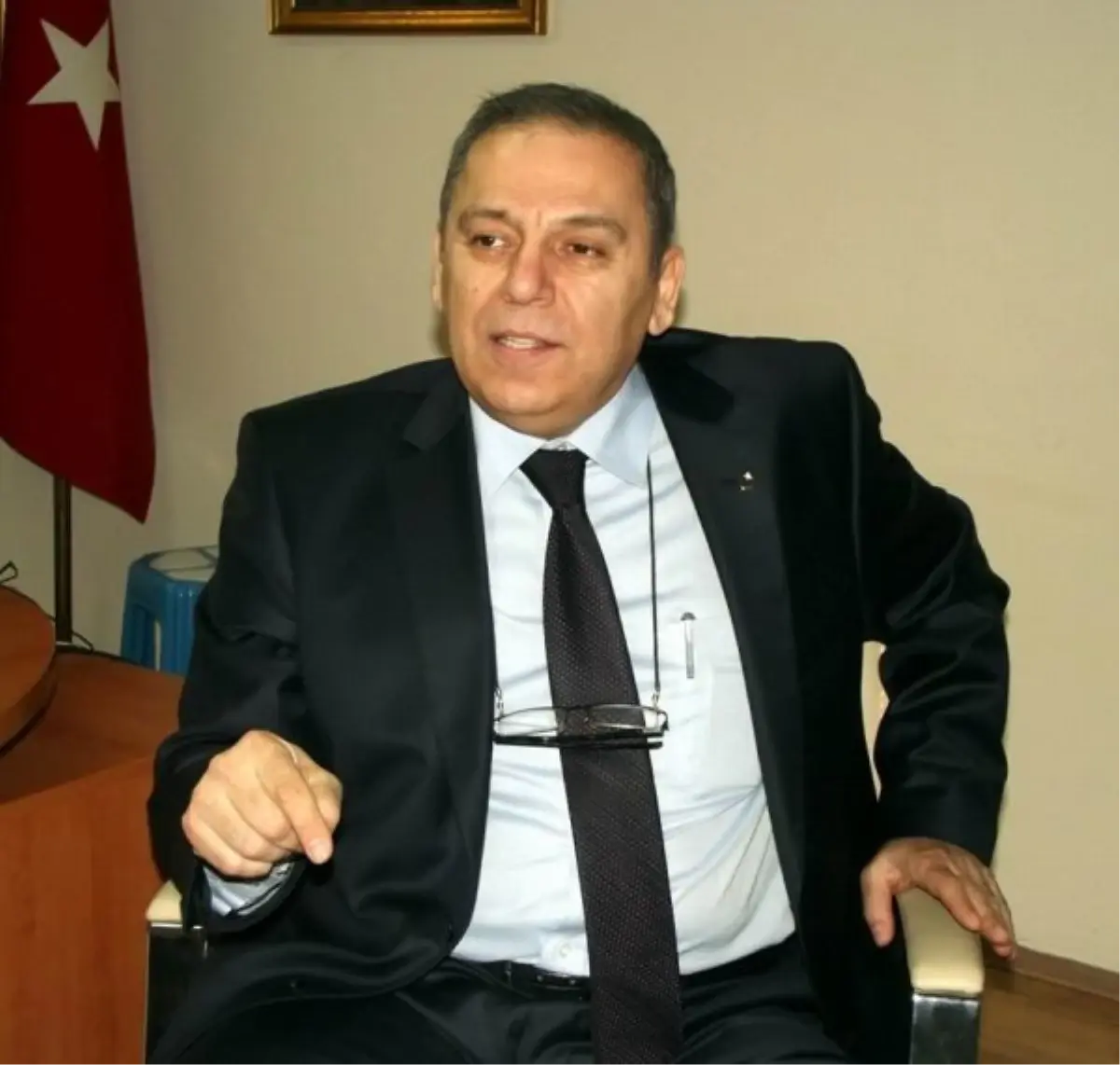 CHP\'li Gümüş: Milli İstihbarat Teşkilatı\'nın Arazisi de Satılacak Mı?