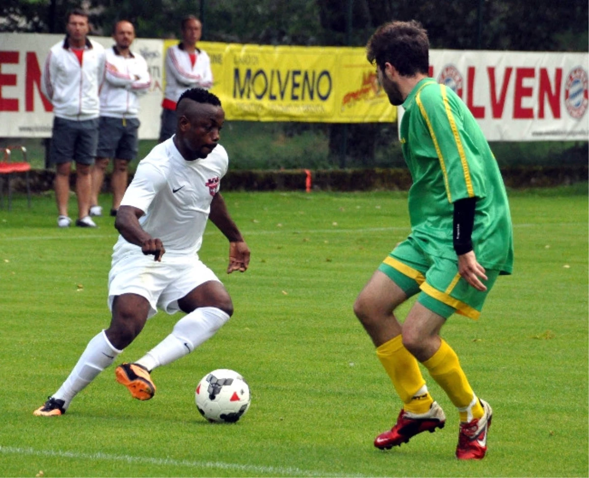 Gaziantepspor Hazırlık Maçında Rakibini 15-0 Mağlup Etti