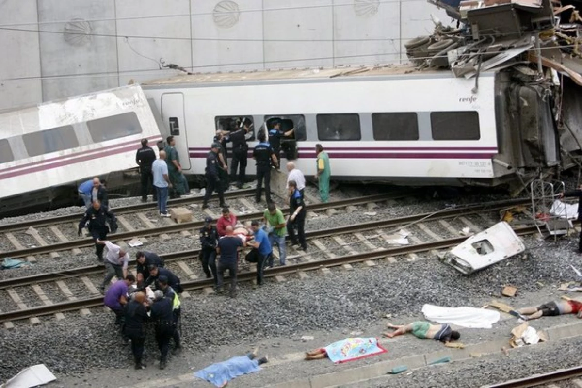 İspanya\'daki Tren Kazası
