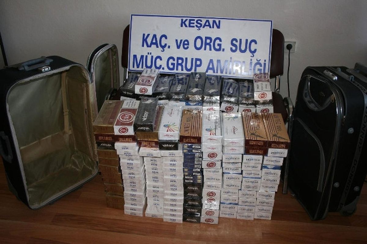 Keşan Kom\'dan Uzunköprü\'de Kaçak Sigara Operasyonu