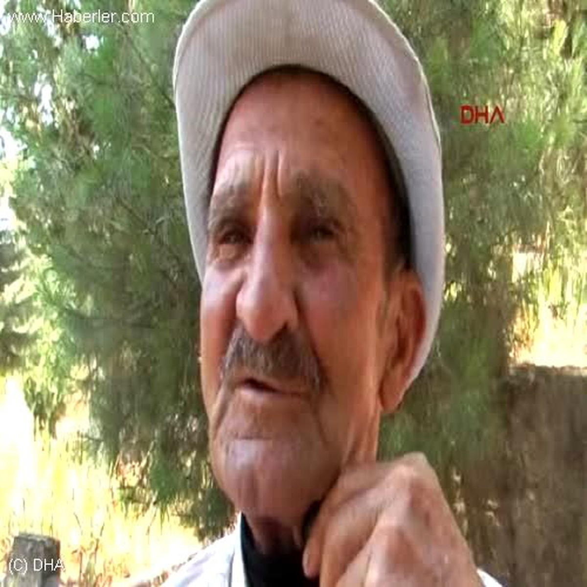 Manisa Mezar Taşına Ölüm Tarihini Yazdırdı