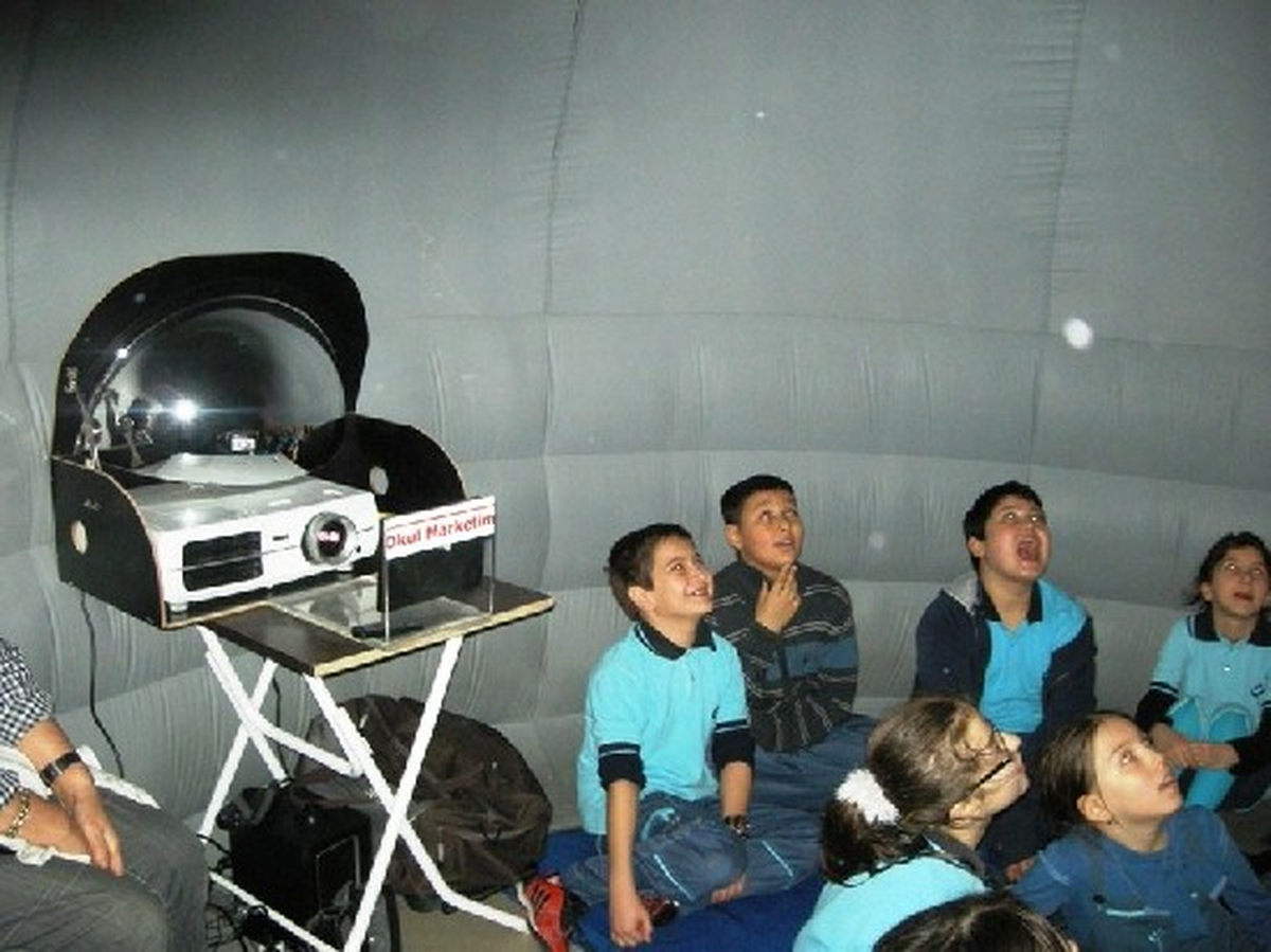 Tokat\'a Planetaryum Çadırı Kuruldu
