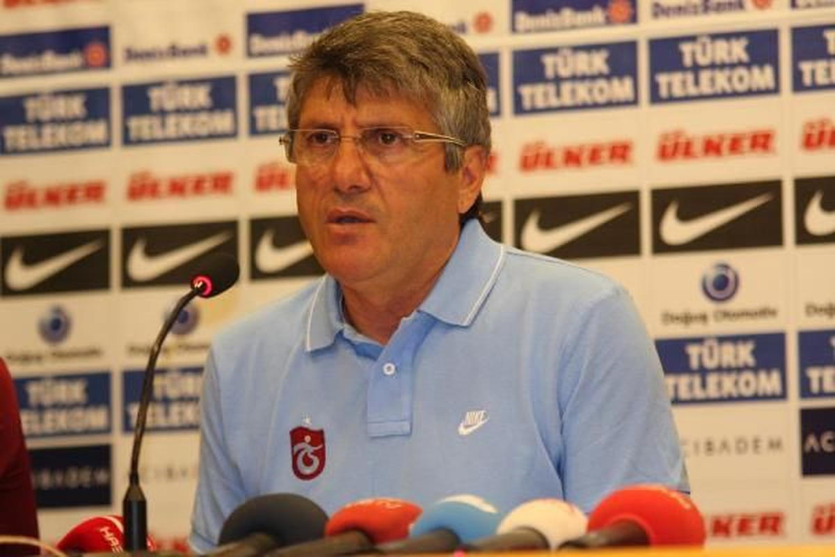 Trabzonspor Teknik Direktörü Akçay Açıklaması