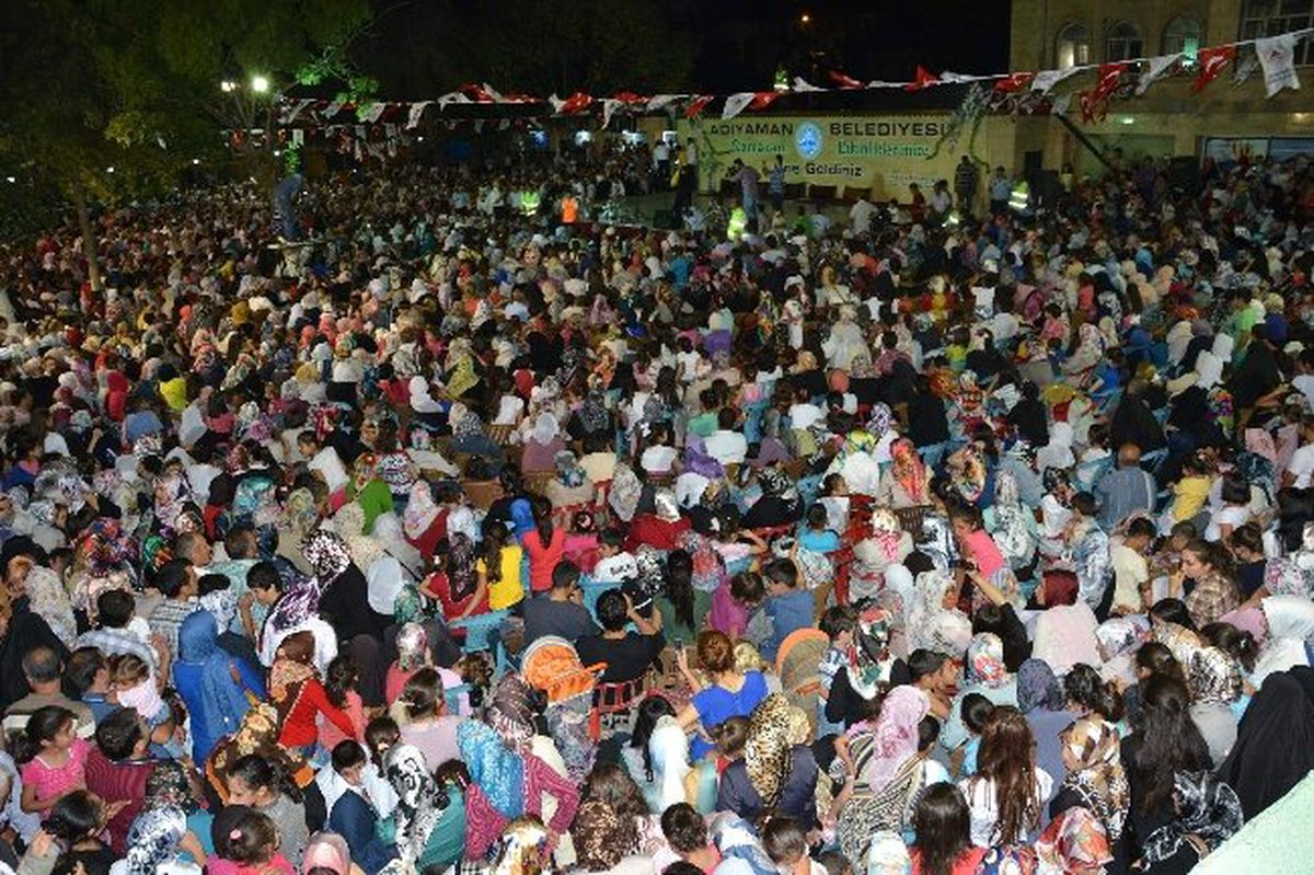 Adıyaman\'da İkbal Gürpınar Çoşkusu
